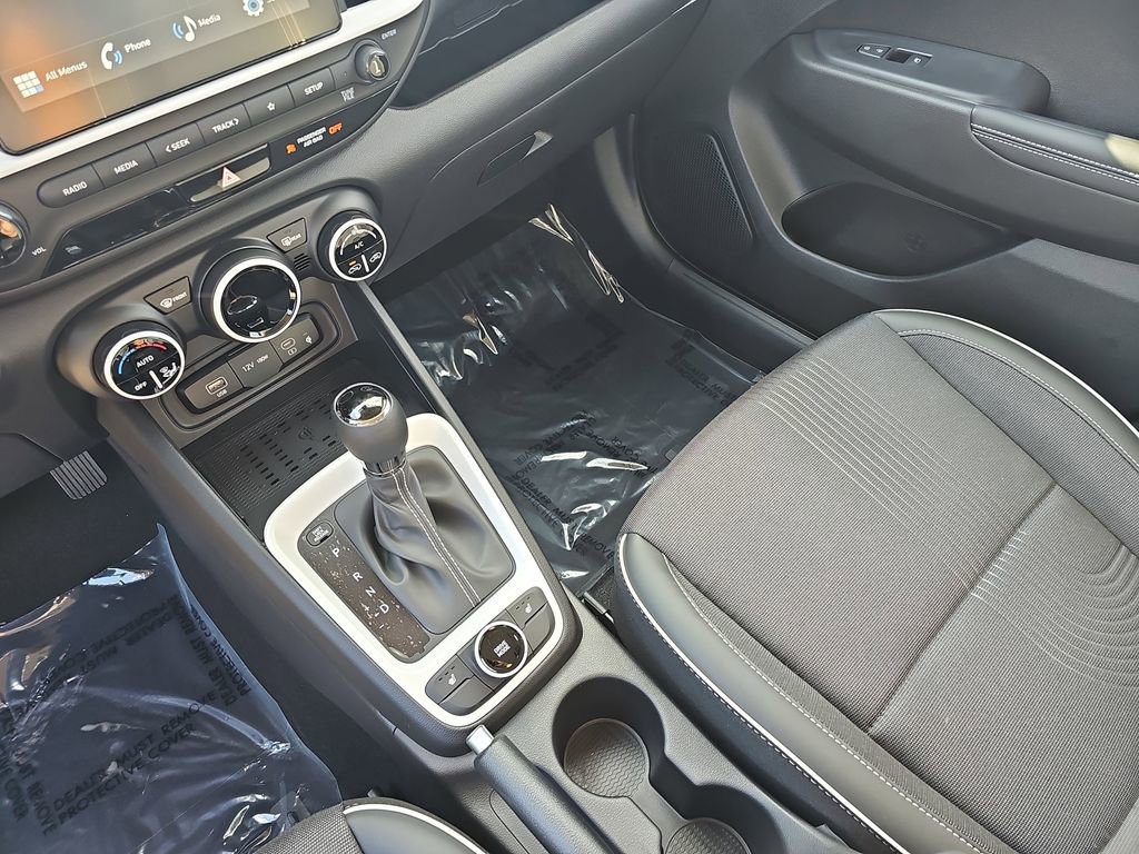 New 2026 Hyundai Venue SEL FWD image 26