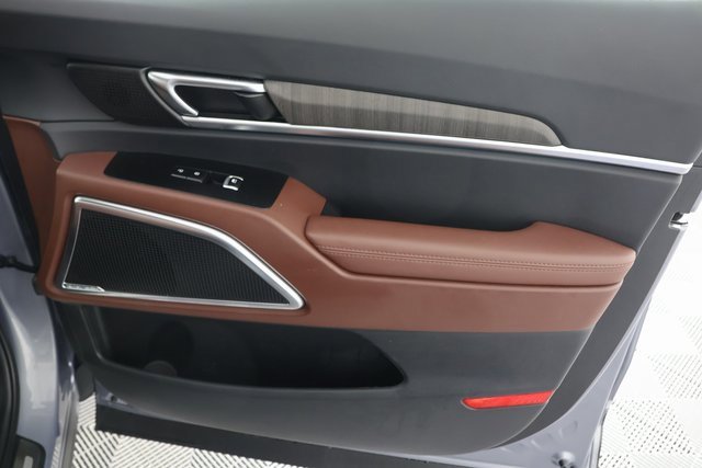 Used 2024 Kia Telluride SX image 31