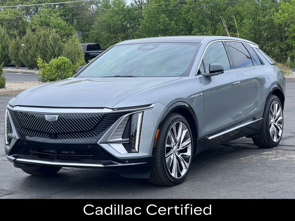 Certified 2024 Cadillac Lyriq Luxury w/ Nappa Leather Package AWD/4WD image 41