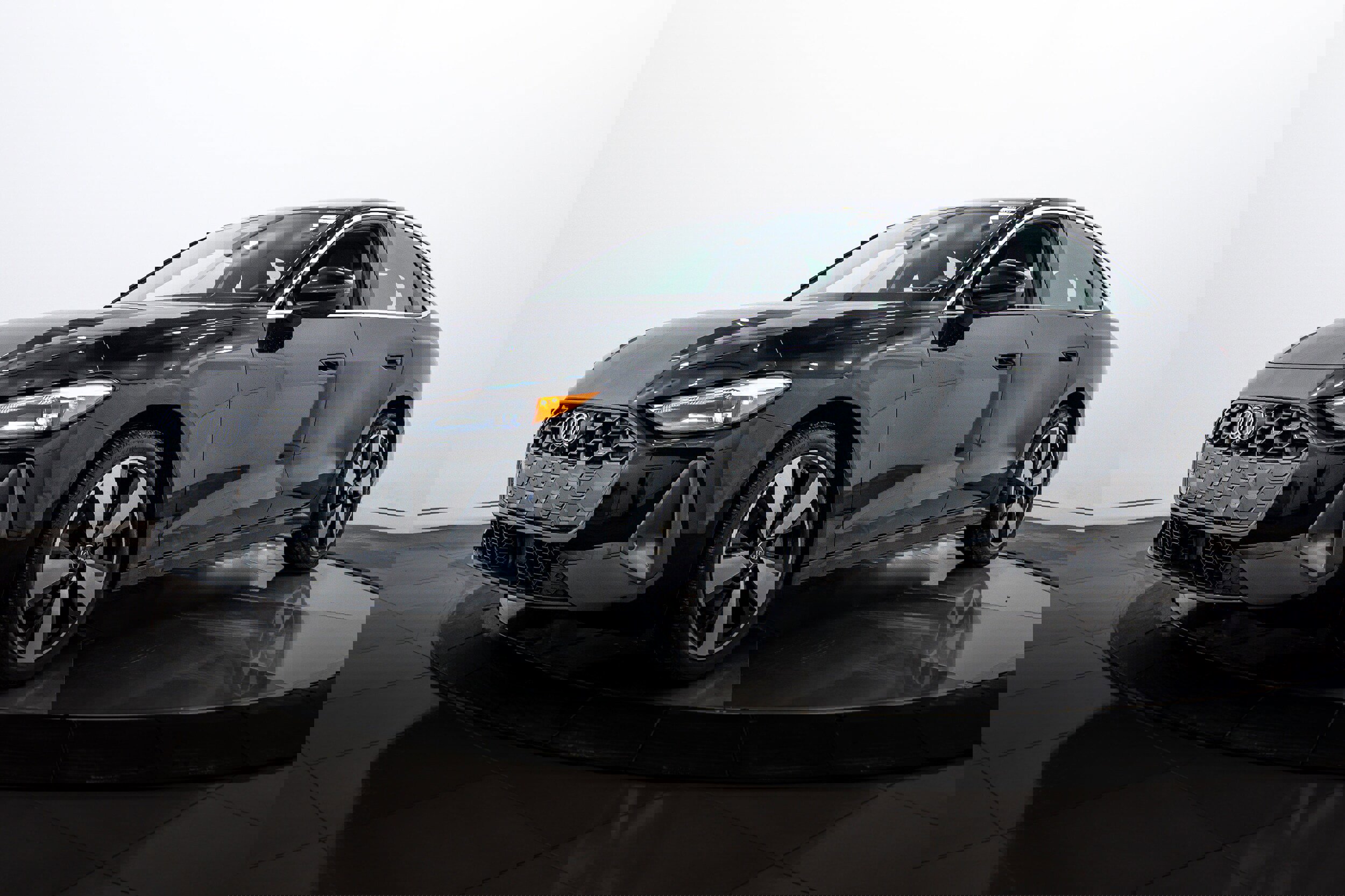 Certified 2025 Audi A5 2.0T Premium w/ Convenience Package image 6