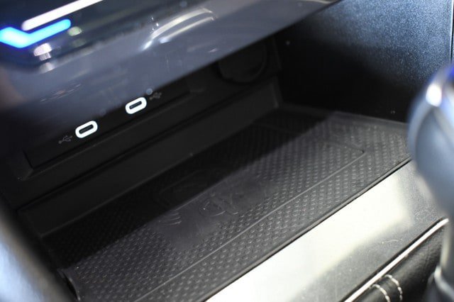 Used 2022 Volkswagen Tiguan SEL R-Line AWD/4WD image 39