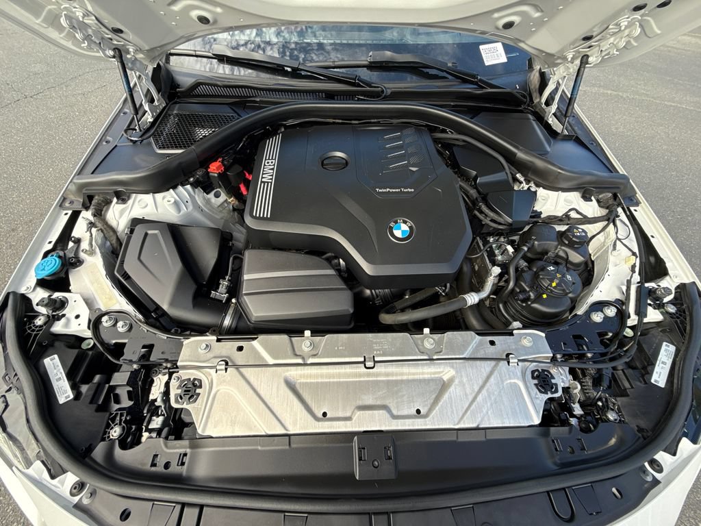 Used 2024 BMW 230i Coupe w/ Premium Package RWD image 8