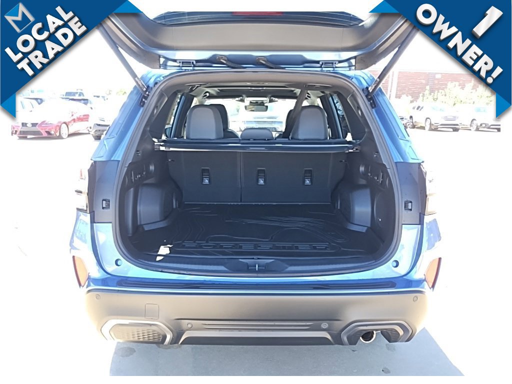 Used 2025 Subaru Forester Limited AWD/4WD image 29