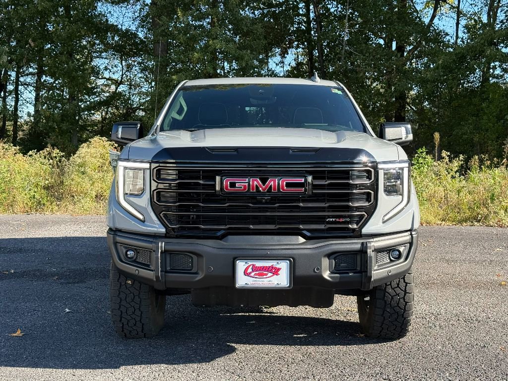 Used 2024 GMC Sierra 1500 AT4X image 15