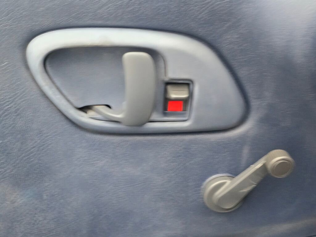 Used 1995 Chevrolet Silverado 2500 4x4 Extended Cab image 28