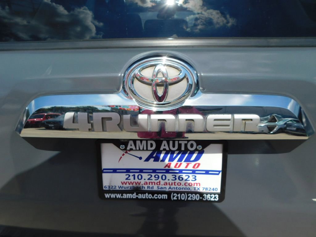 Used 2014 Toyota 4Runner SR5 image 13