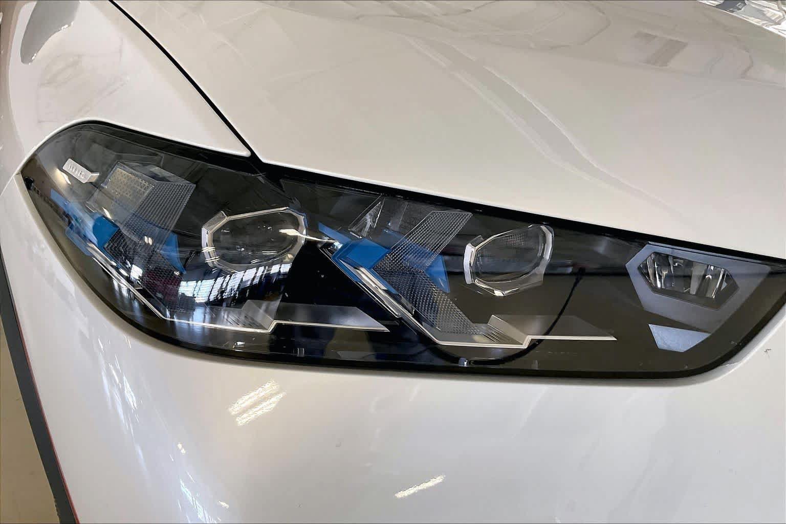 Used 2026 BMW X5 xDrive40i AWD/4WD image 25