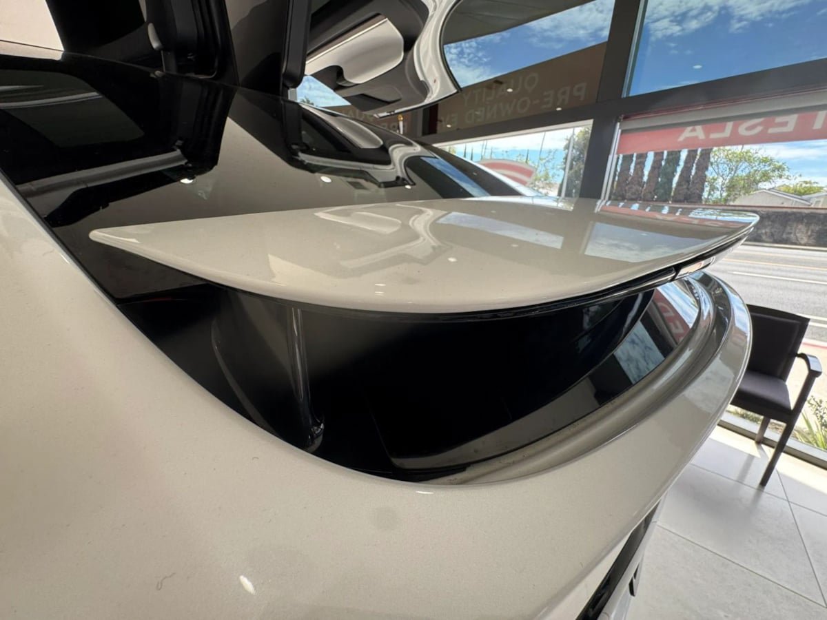 Used 2023 Tesla Model X AWD/4WD image 52