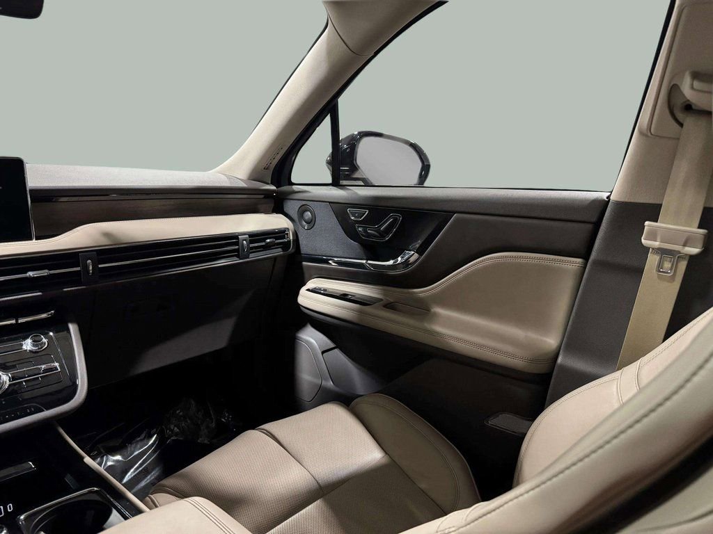 Certified 2022 Lincoln Corsair Grand Touring w/ Elements Technology Bundle image 24