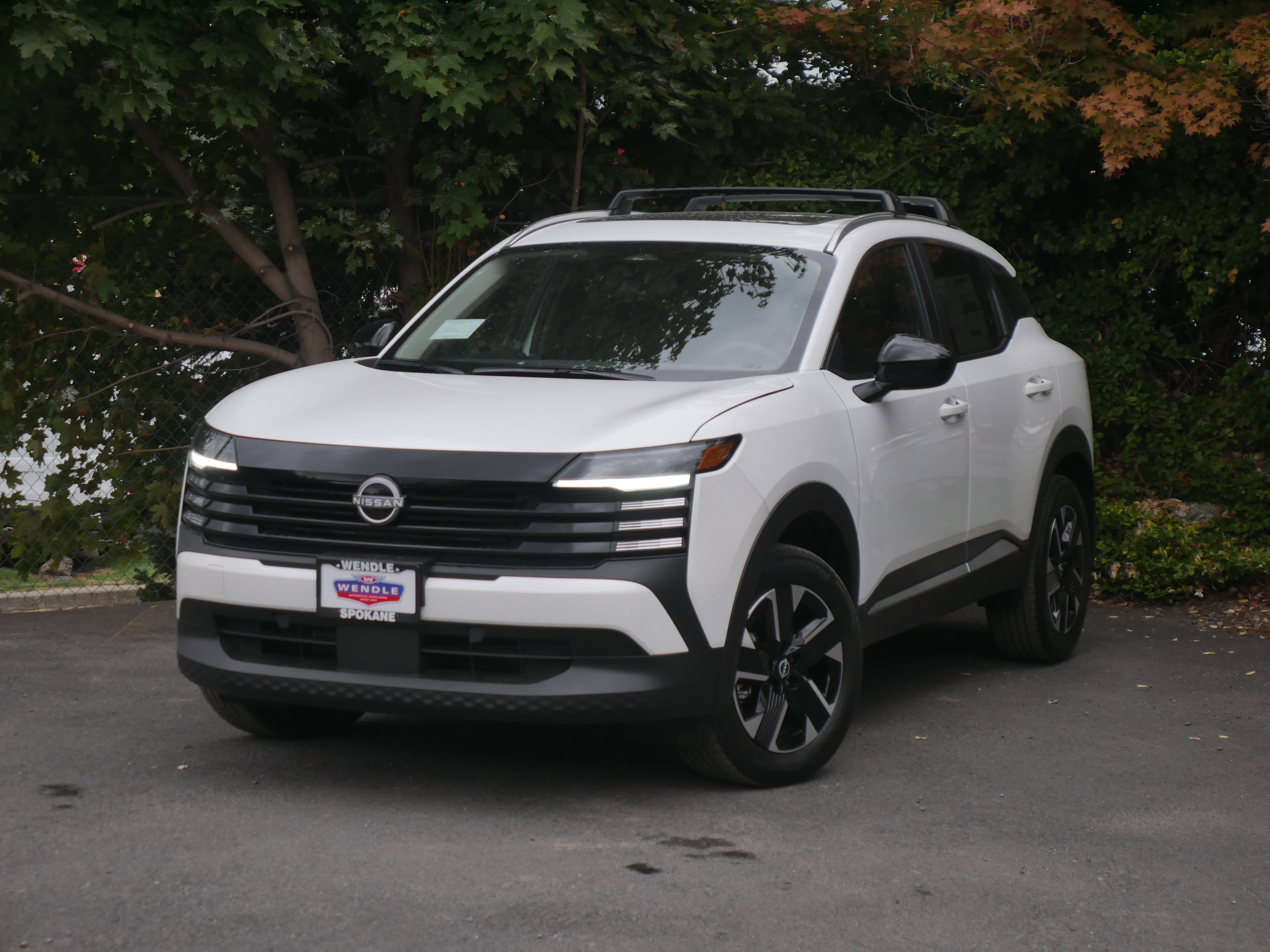 New 2026 Nissan Kicks SV w/ SV Premium Package image 2