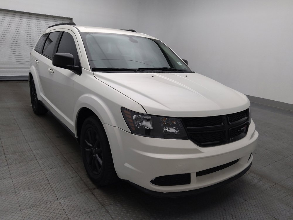 Used 2020 Dodge Journey SE w/ SE Popular Equipment Group FWD image 13