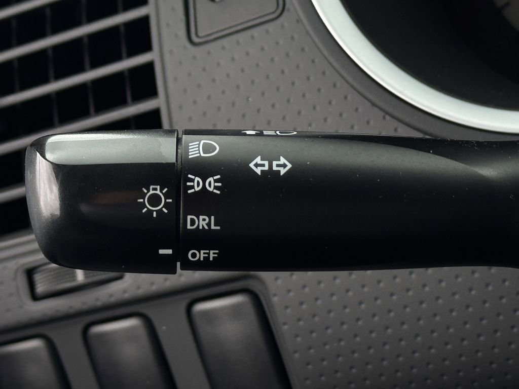 Used 2014 Toyota Tacoma PreRunner w/ Convenience Package RWD image 20