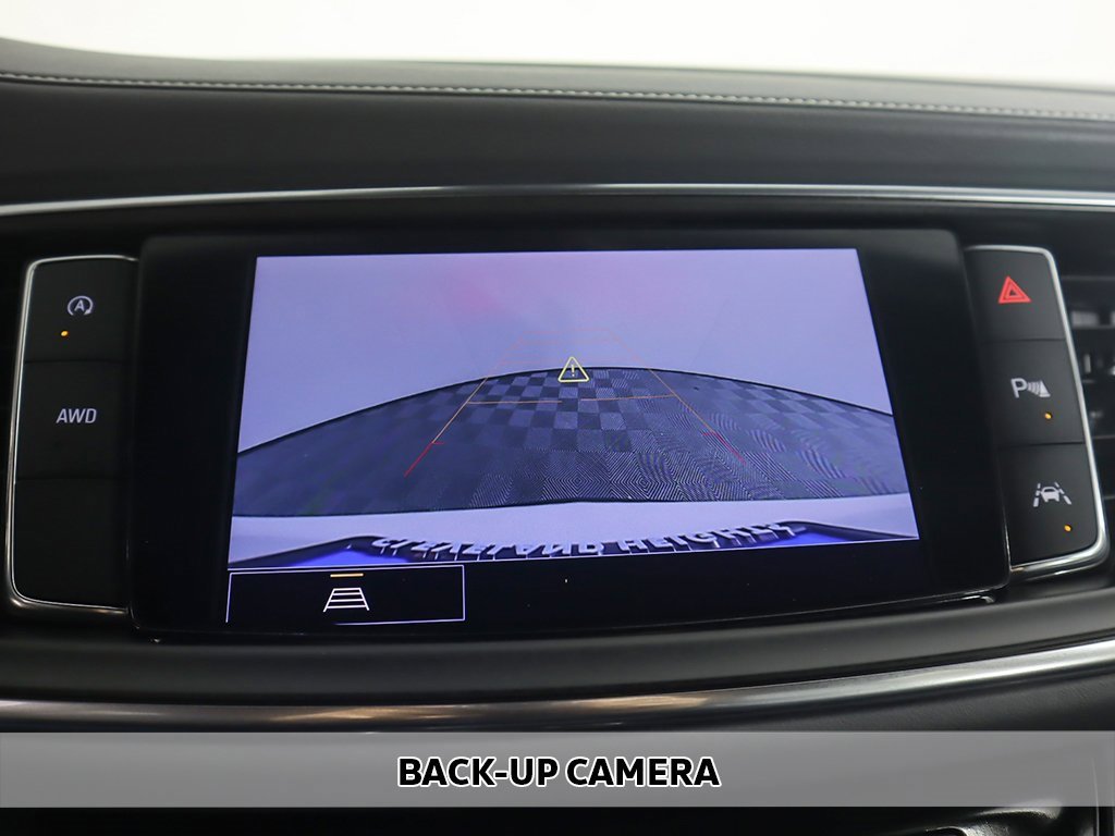 Used 2022 Buick Enclave Essence w/ Experience Buick Package image 5