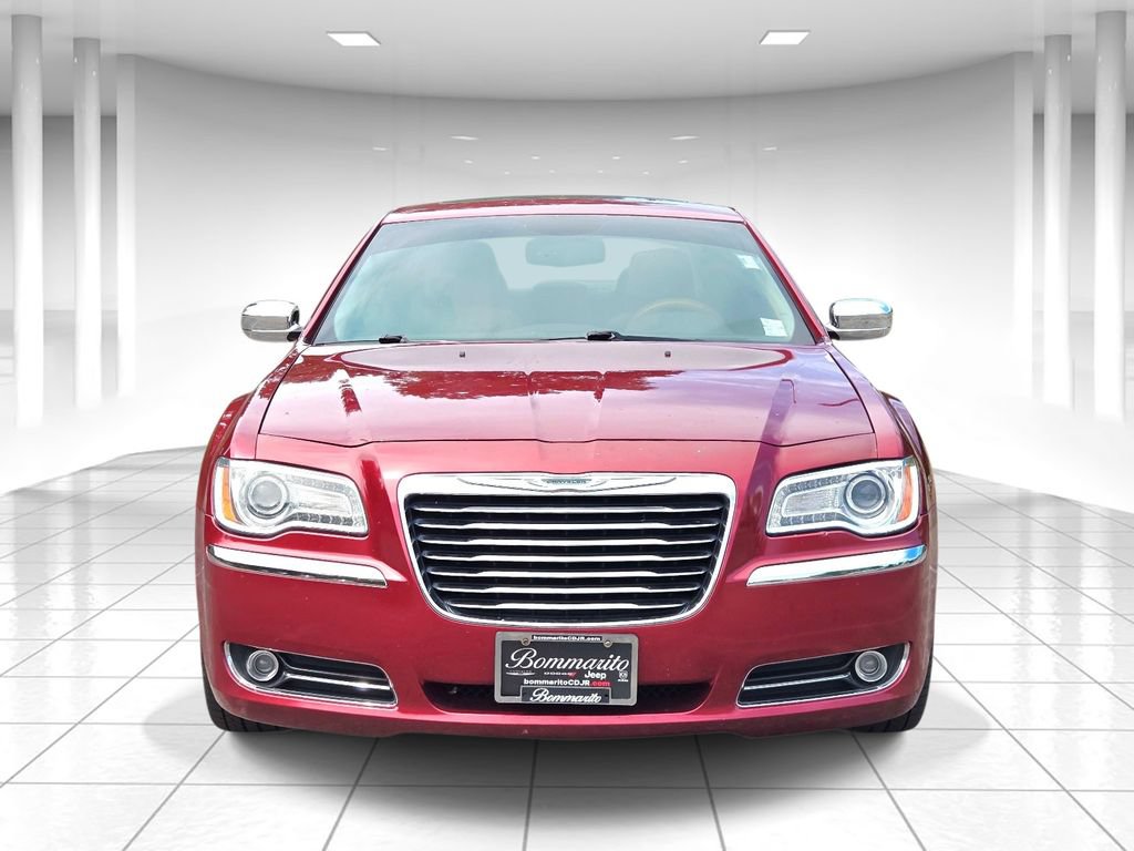 Used 2013 Chrysler 300 C RWD image 8