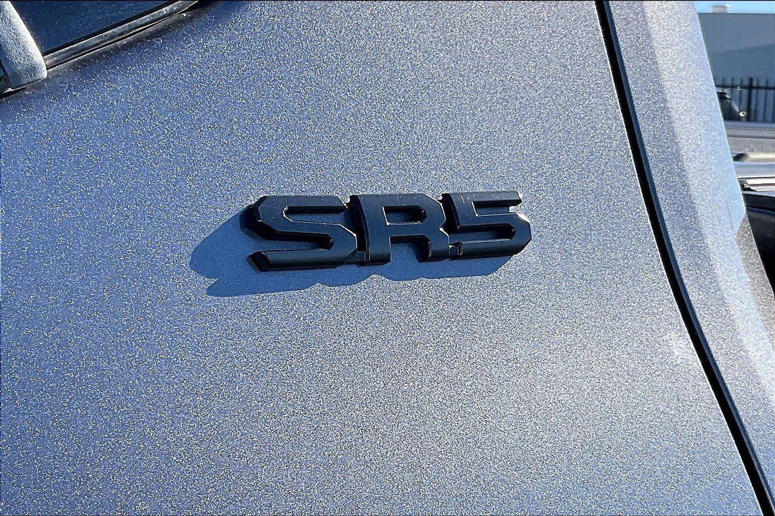 Used 2022 Toyota Tundra SR5 image 8