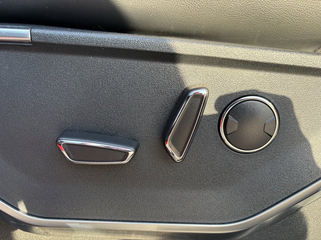 Used 2023 Ford F150 Raptor image 52