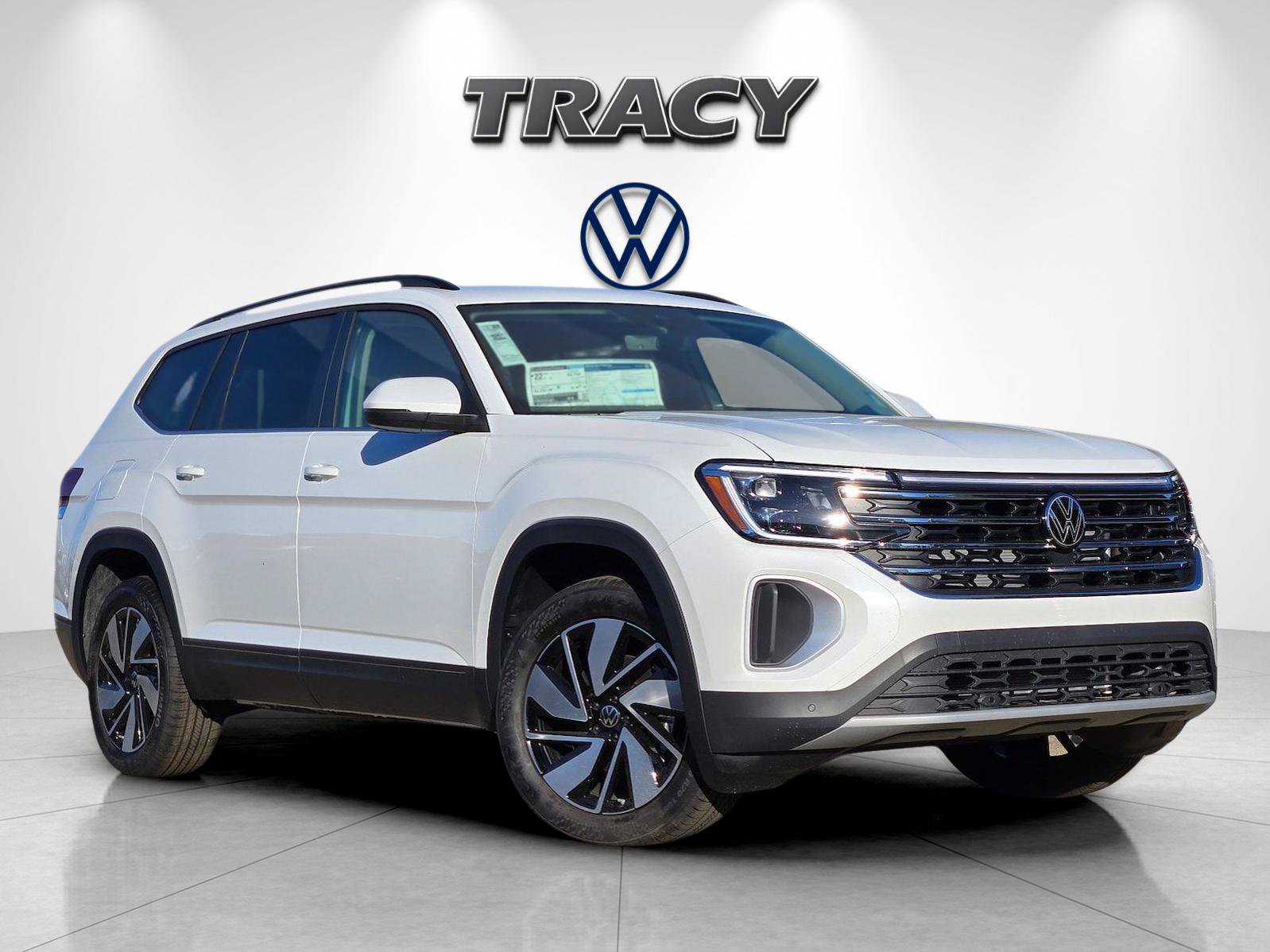 New 2026 Volkswagen Atlas SE AWD/4WD image 2