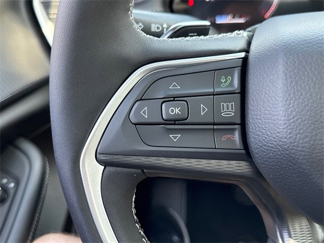 New 2025 Jeep Grand Cherokee L Altitude image 18