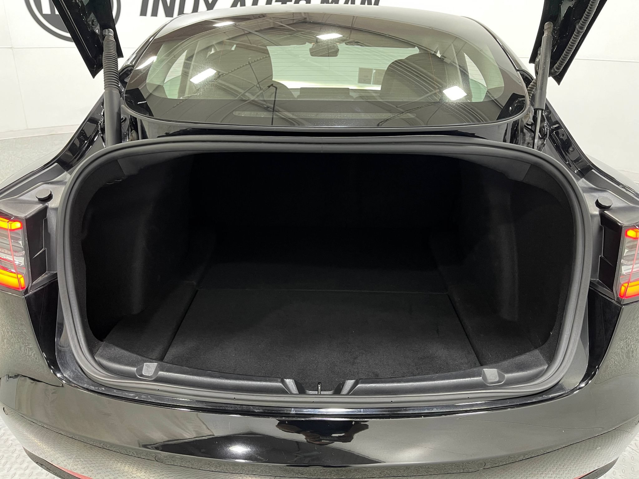 Used 2022 Tesla Model 3 Standard Range RWD image 24