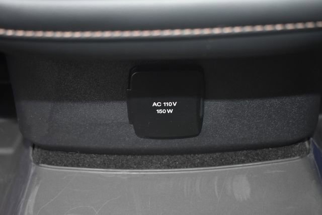 Used 2024 Lincoln Nautilus Reserve w/ Equipment Group 202A image 46