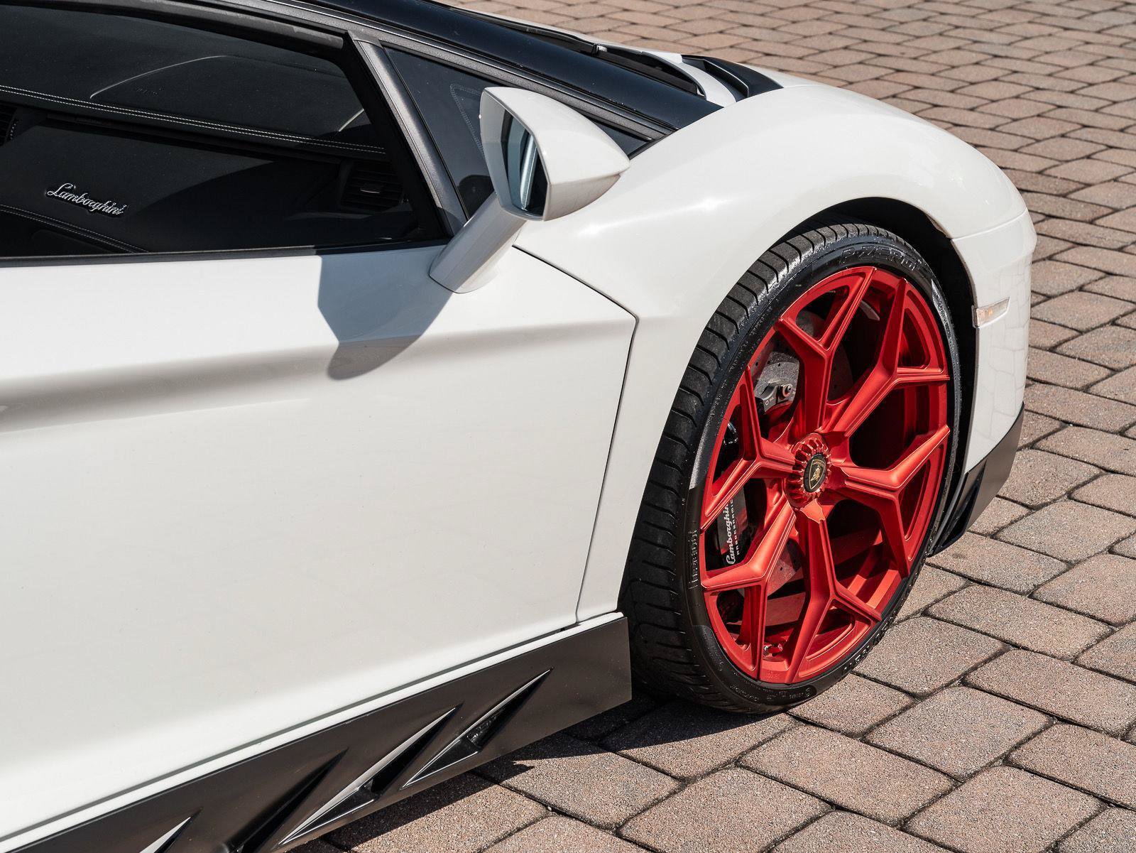 Used 2016 Lamborghini Aventador LP 700-4 AWD/4WD image 13