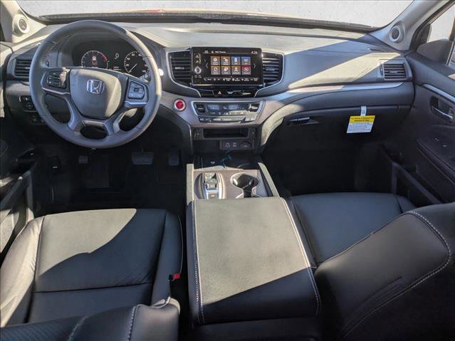 Certified 2025 Honda Ridgeline RTL image 14