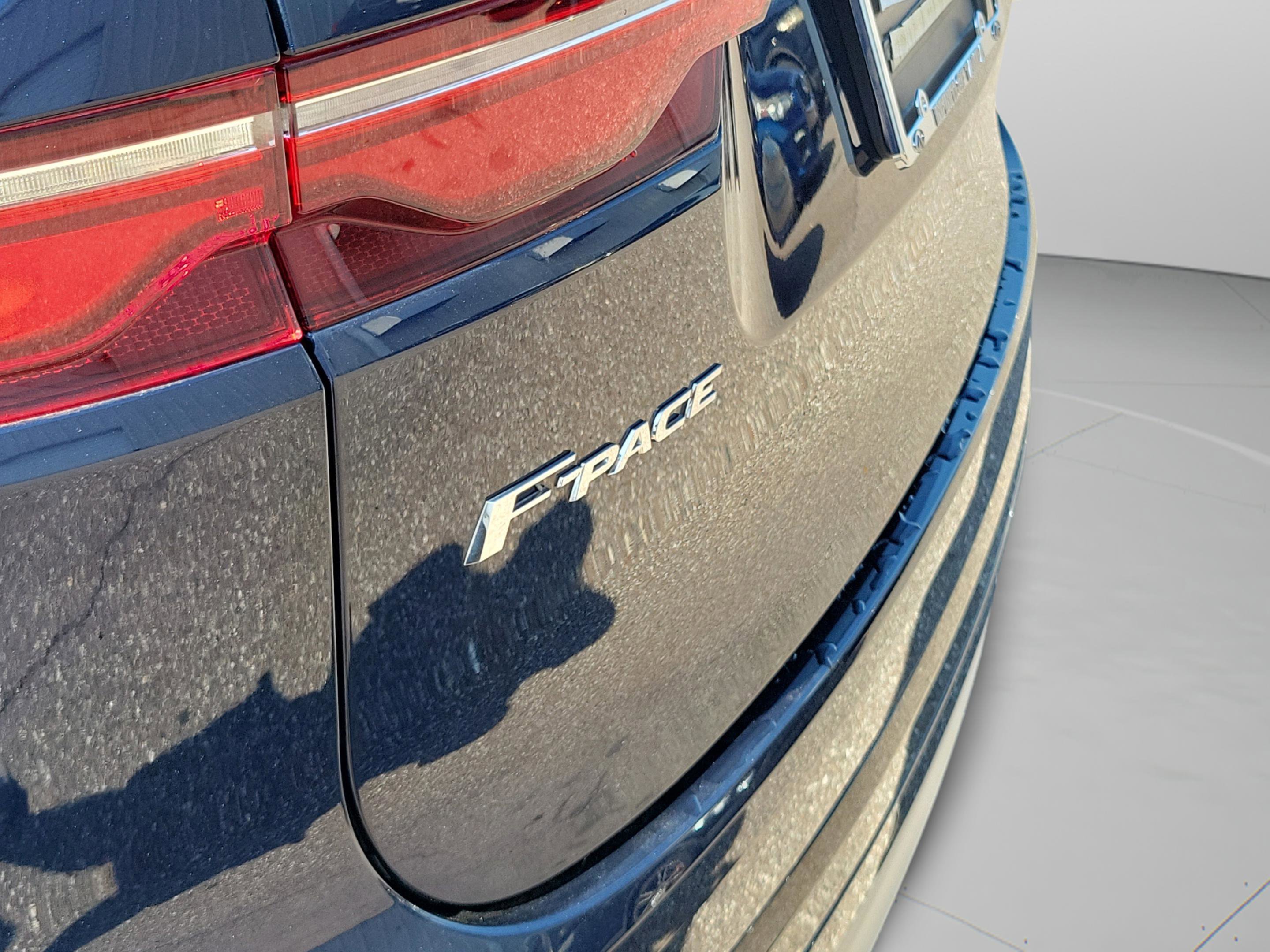 Used 2023 Jaguar F-PACE S AWD/4WD image 29