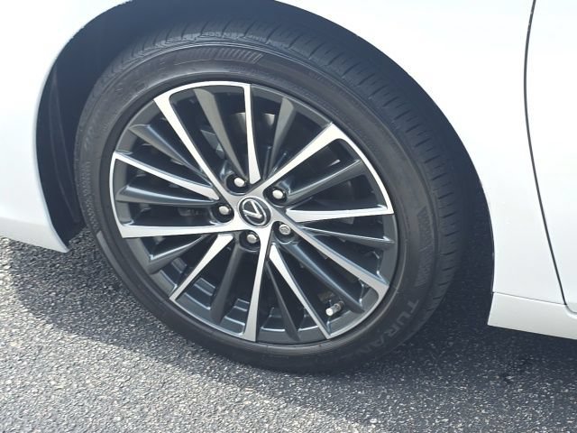 Used 2025 Lexus ES 350 w/ Premium Package FWD image 9