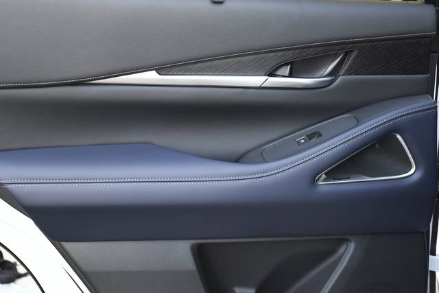 New 2026 INFINITI QX60 Sport w/ Dark Cargo Package image 29