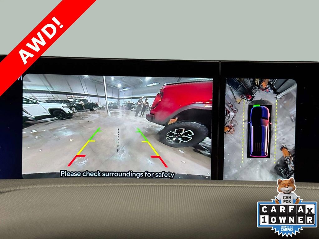 Used 2025 Lincoln Navigator Reserve image 13