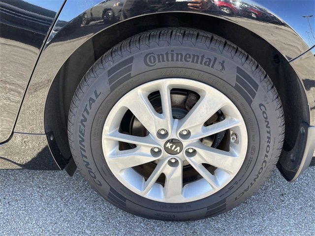 Used 2016 Kia Optima LX image 10