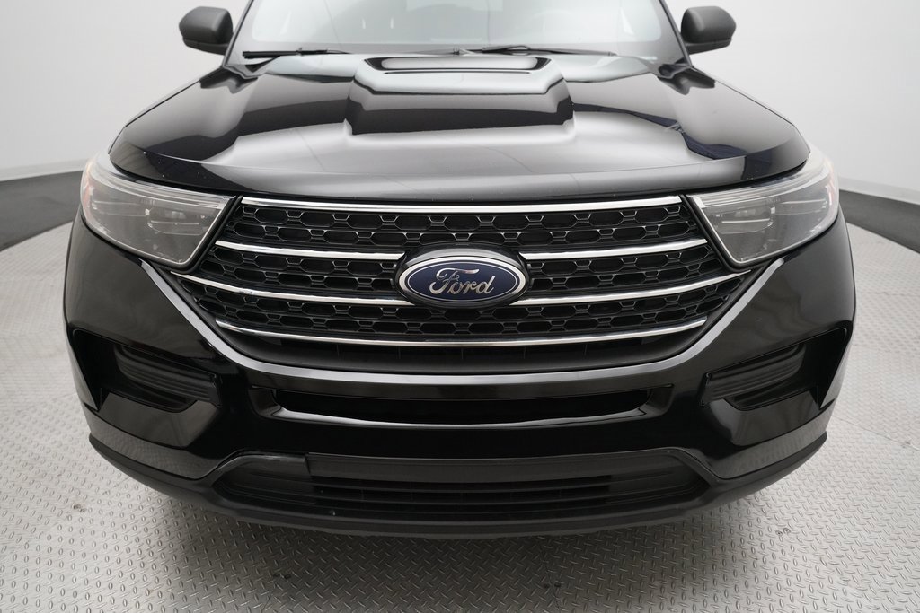 Used 2020 Ford Explorer XLT w/ Class III Trailer Tow Package image 22