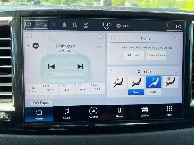 Certified 2023 Chrysler Pacifica Touring-L FWD image 26