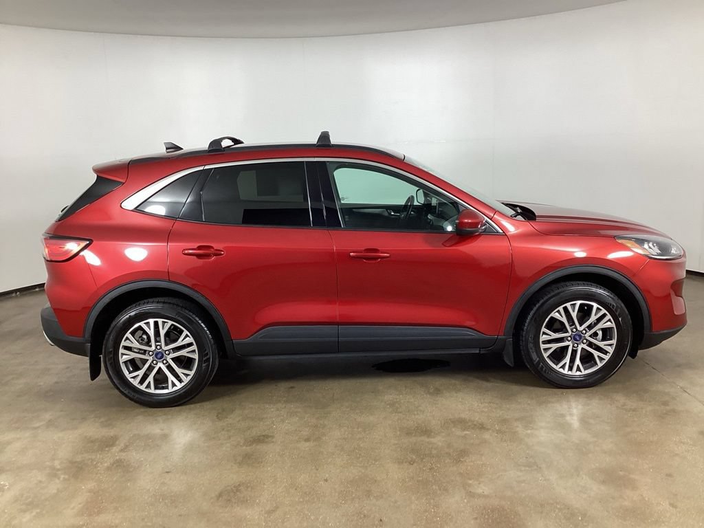 Used 2022 Ford Escape SEL w/ Technology Package AWD/4WD image 7