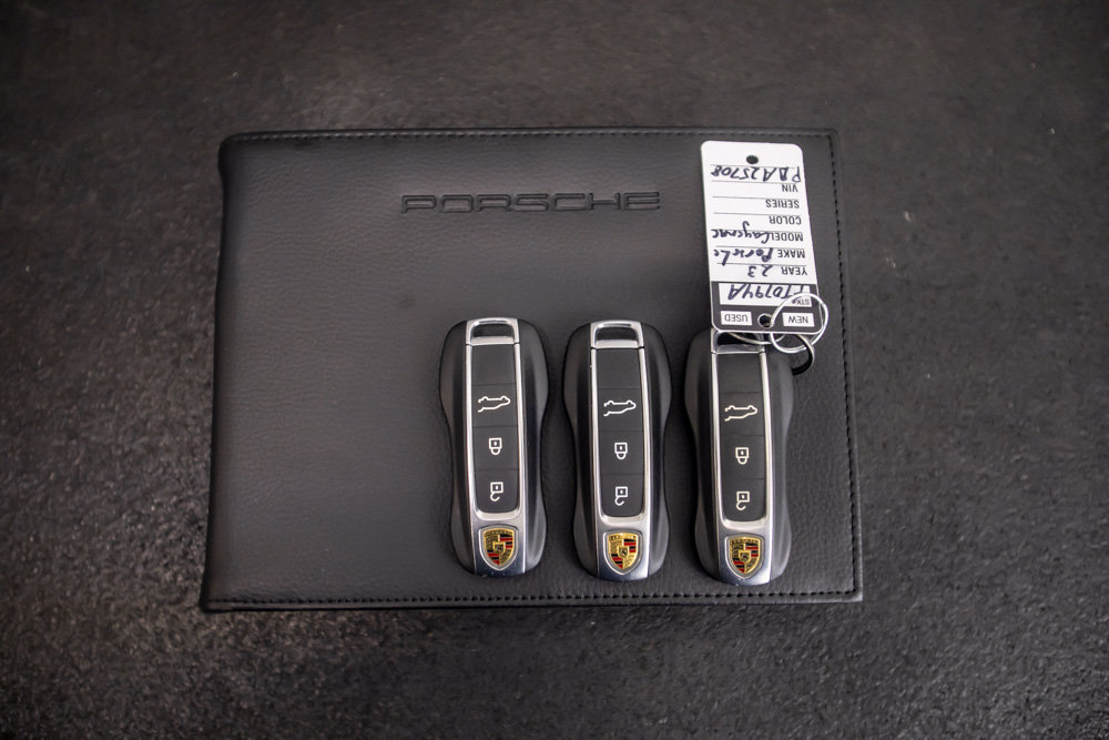Used 2023 Porsche Cayenne Coupe AWD/4WD image 46