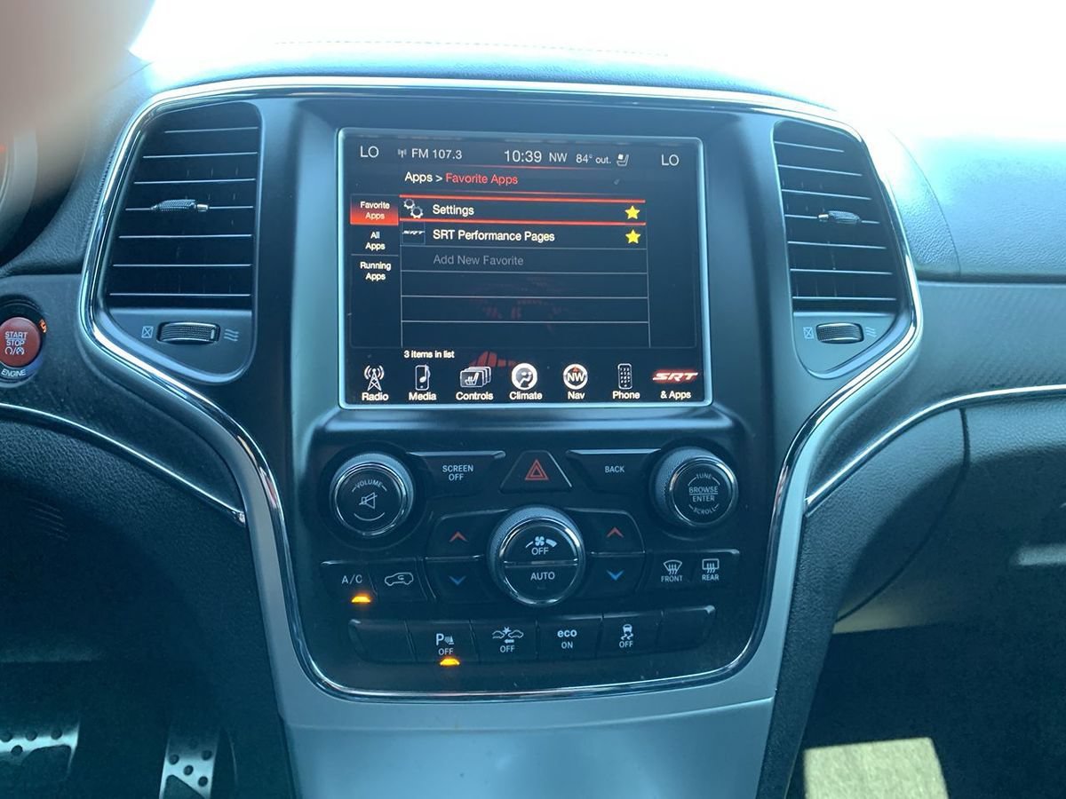 Used 2015 Jeep Grand Cherokee SRT w/ Luxury Group II AWD/4WD image 24