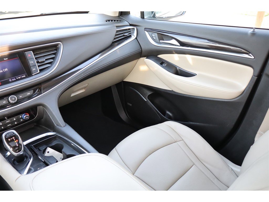 Used 2021 Buick Enclave Premium w/ Sun and Sites Package FWD image 28