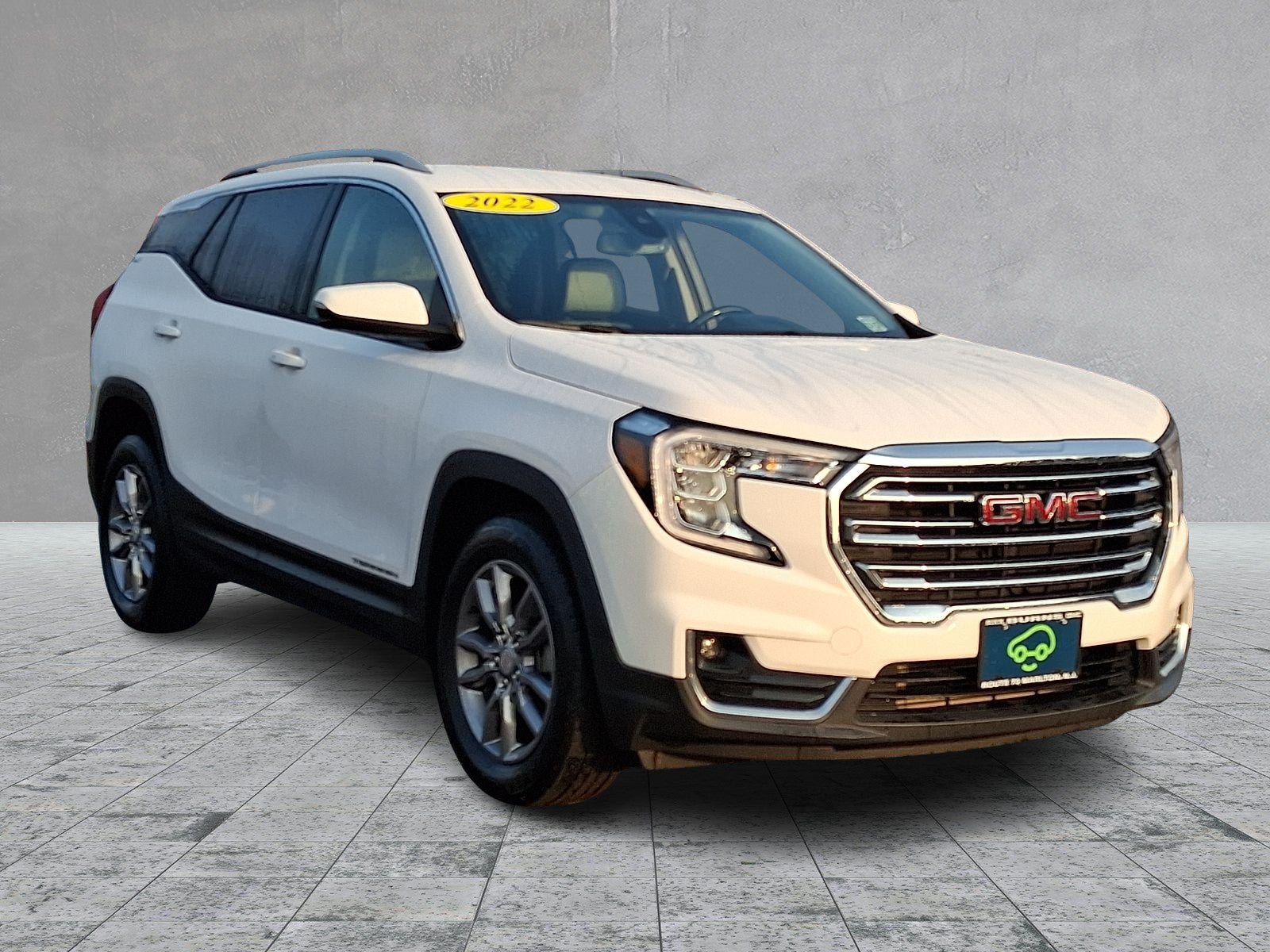 Certified 2022 GMC Terrain SLT AWD/4WD image 3