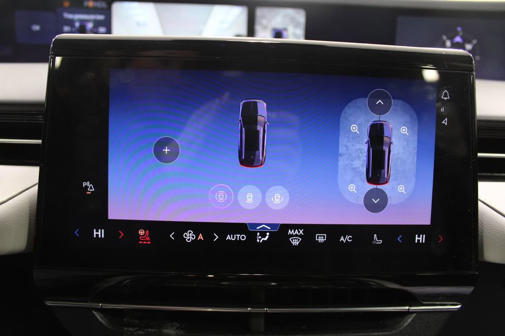 Used 2024 Lincoln Nautilus Reserve image 31