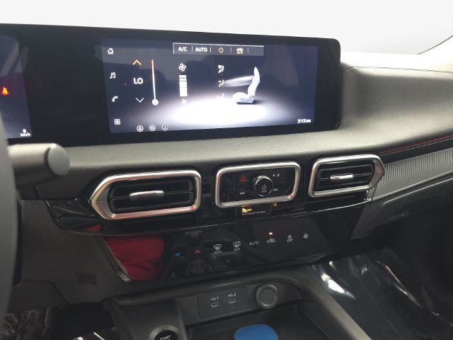 New 2027 Nissan Sentra SR w/ Floor Mat Package FWD image 25