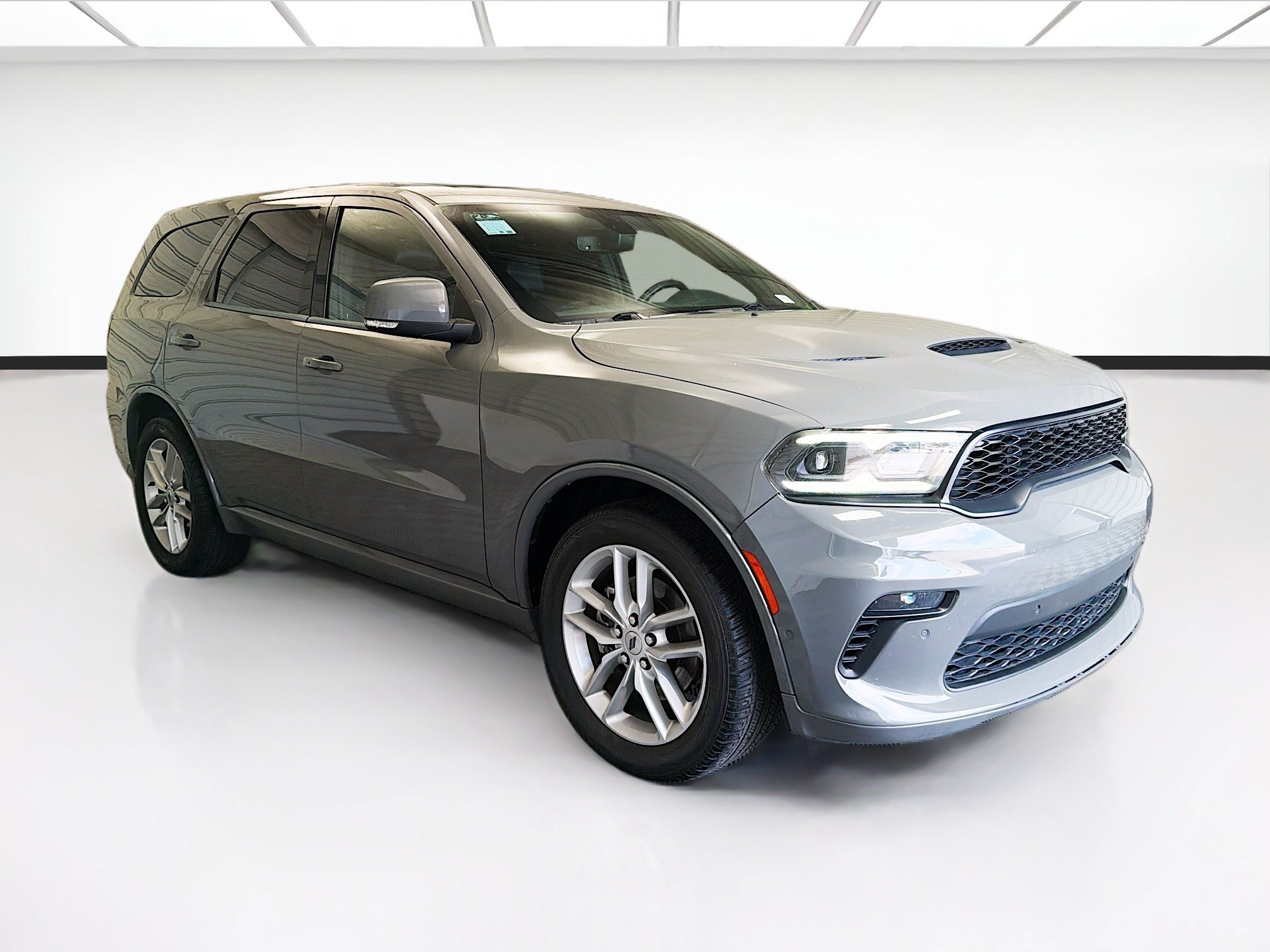 Used 2022 Dodge Durango R/T RWD image 3