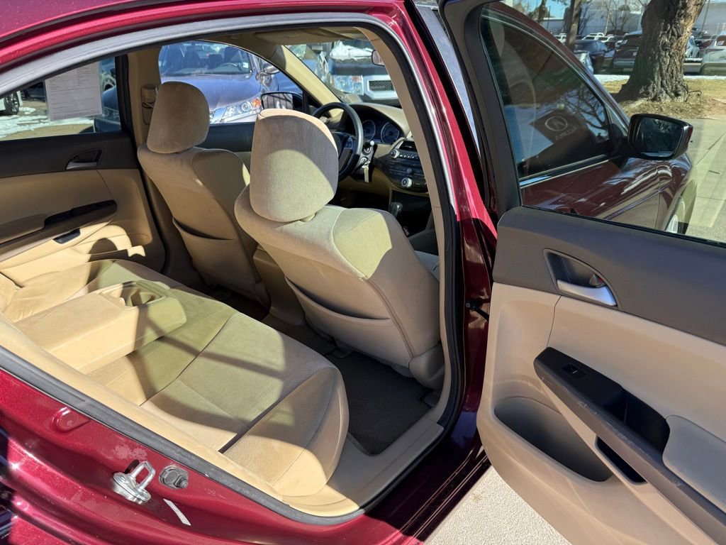 Used 2010 Honda Accord LX-P image 16