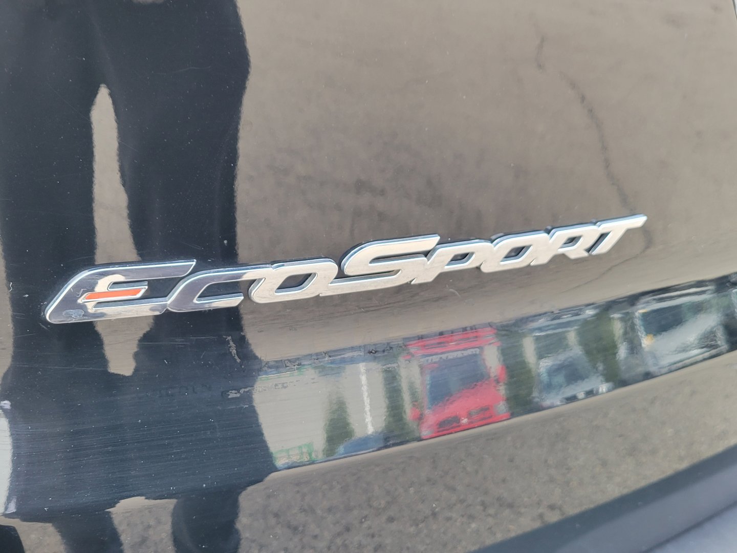 Used 2018 Ford EcoSport SES w/ SES Cold Weather Package image 7