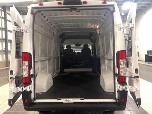 Used 2023 RAM ProMaster 2500 FWD image 11