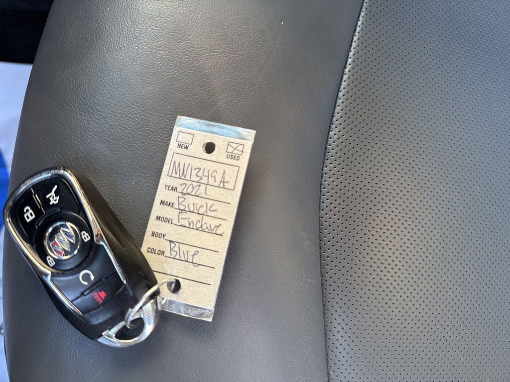 Used 2021 Buick Enclave Essence image 30