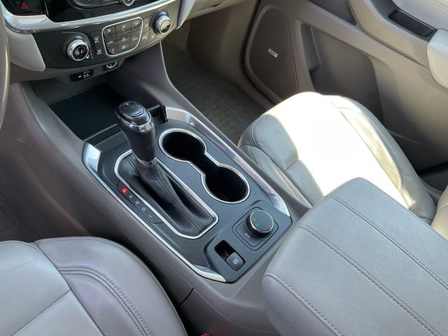 Used 2020 Chevrolet Traverse LT w/ LT Premium Package FWD image 16