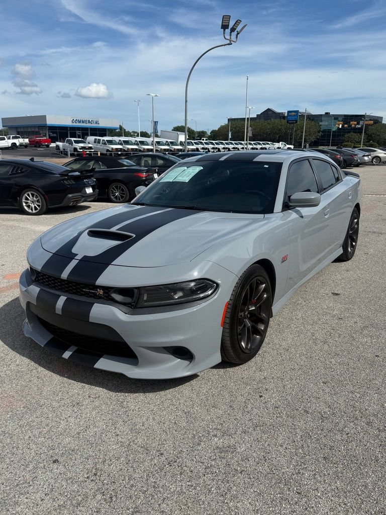 Used 2022 Dodge Charger Scat Pack w/ Plus Group RWD image 3