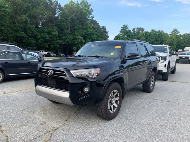 Used 2021 Toyota 4Runner TRD Off-Road Premium w/ Moonroof Package AWD/4WD image 4