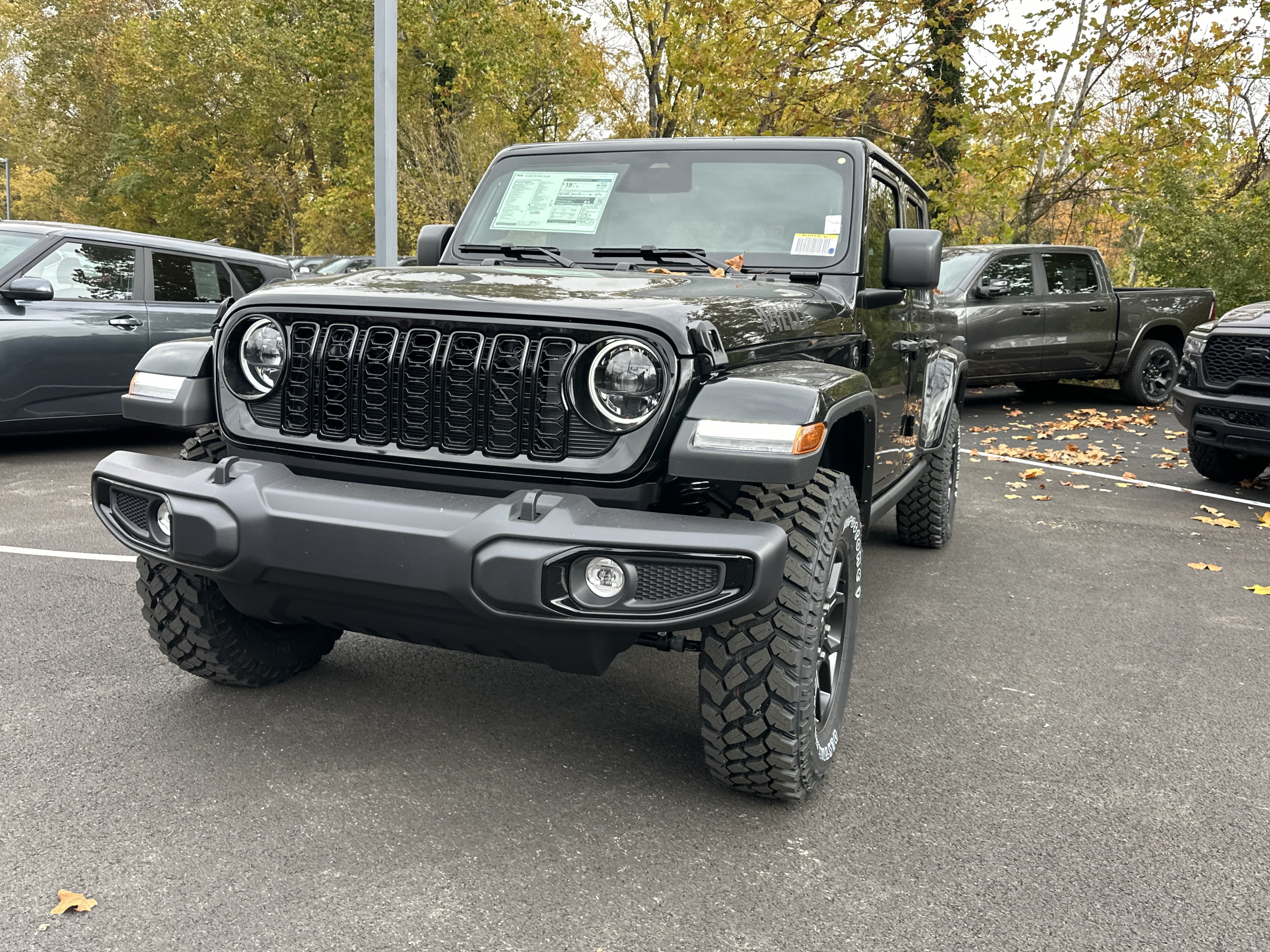 New 2026 Jeep Gladiator Sport AWD/4WD image 22