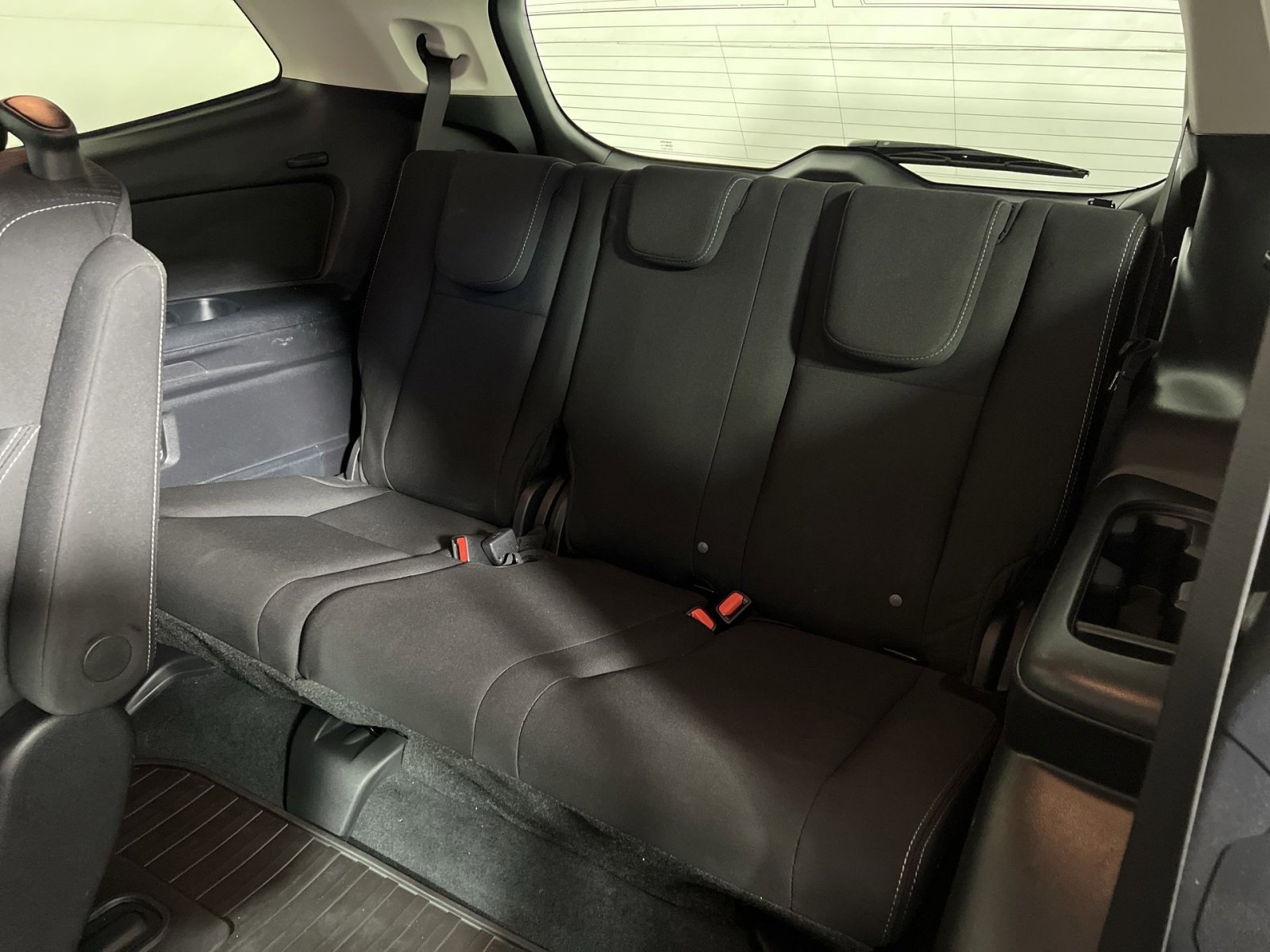 Used 2020 Subaru Ascent Premium w/ Convenience Package image 24